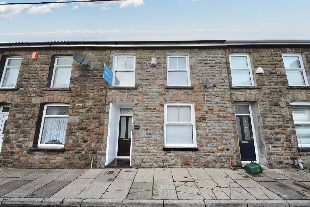 Ystrad Terrace, Gelli, Rhondda Cynon Taff CF41 7UA