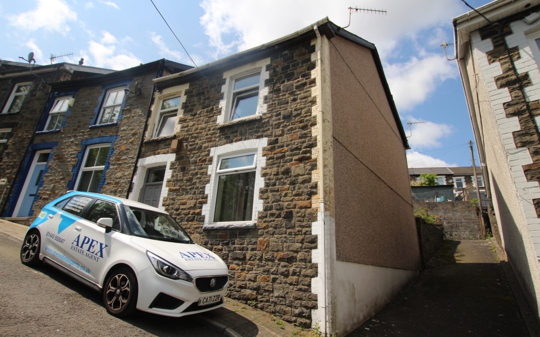 Zion Terrace Tonypandy CF40 2AB