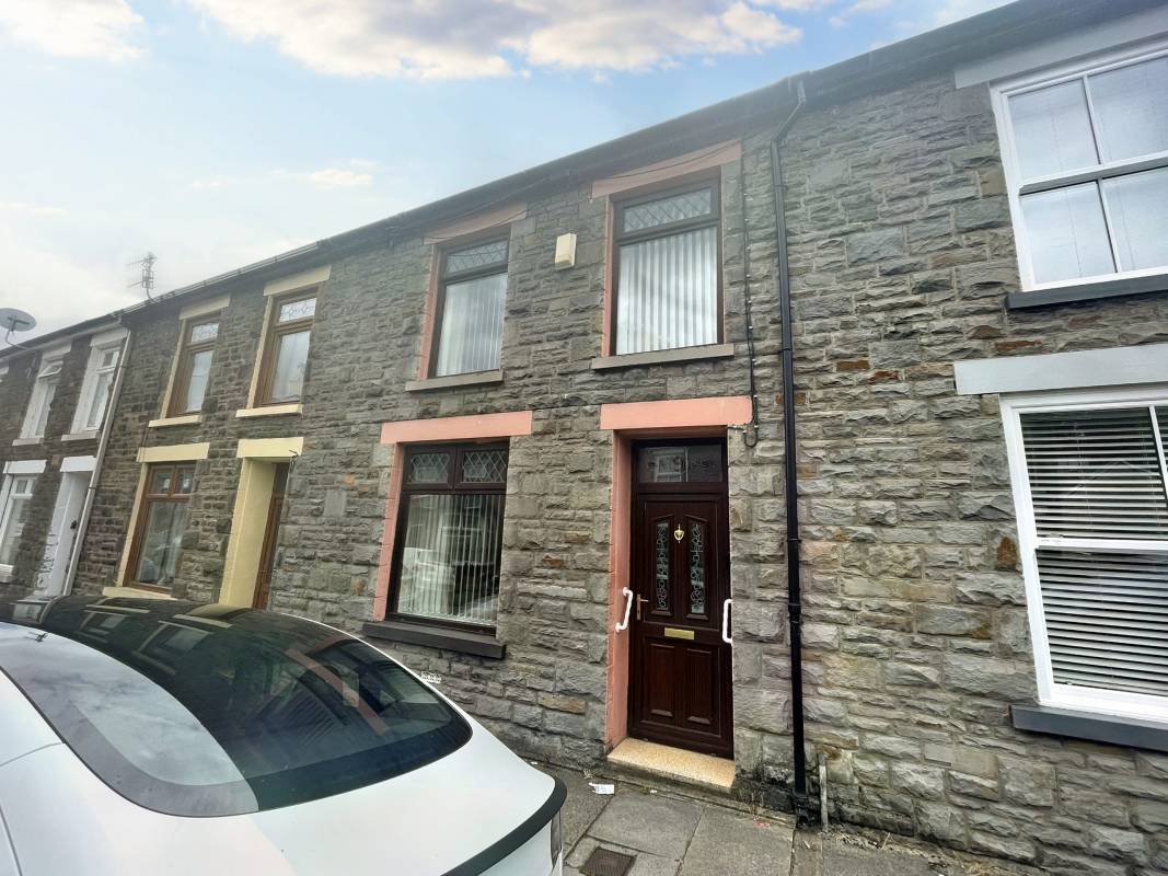 Stuart Street, Treorchy,  CF42 6SN