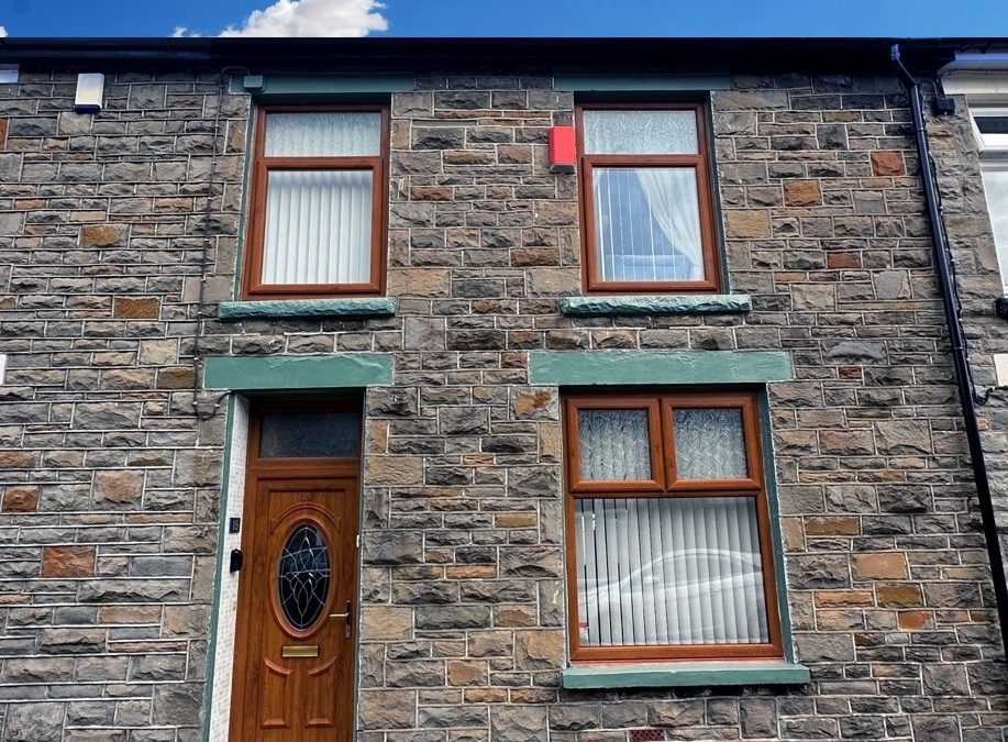 15 Dumfries Street, Treorchy