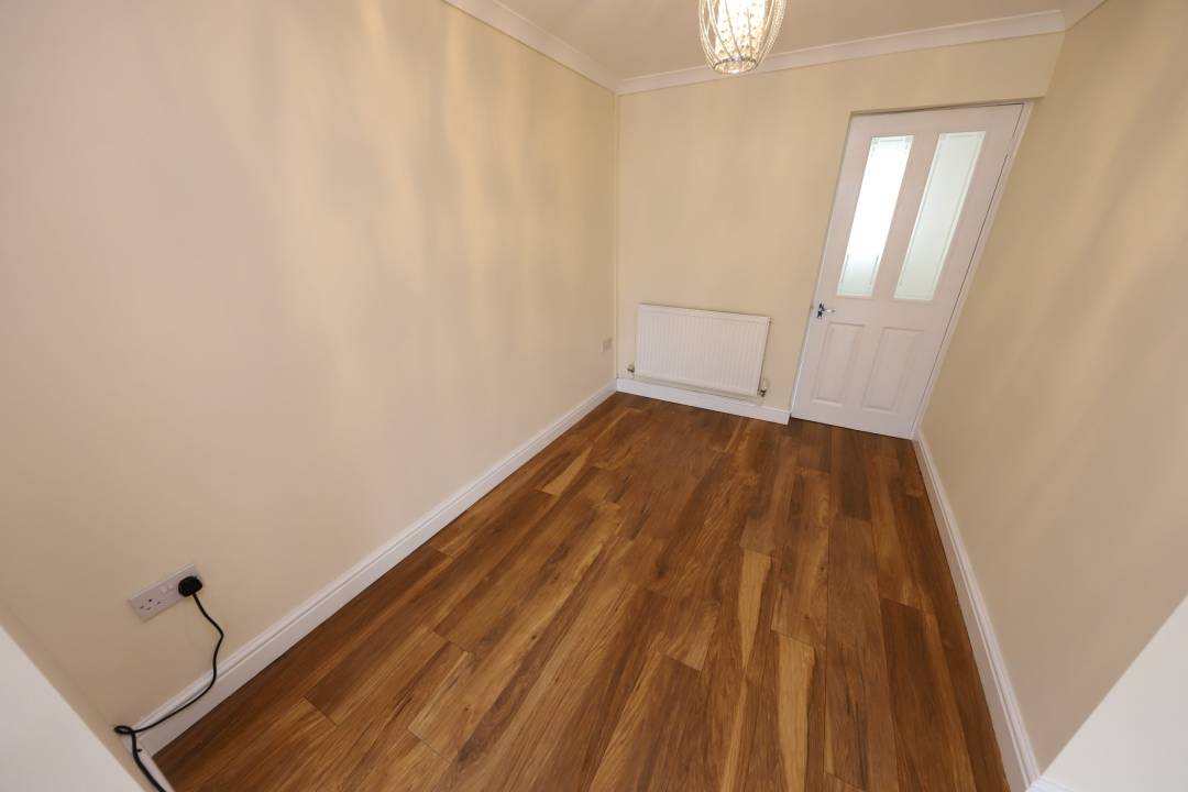 Brynmair Road, Godreaman, Aberdare,  Rhondda Cynon Taff CF44 6LT