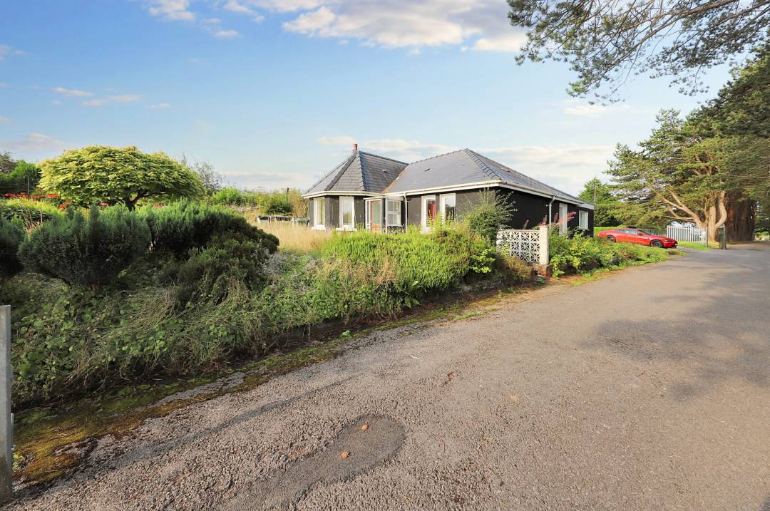 Bryn Y Gaer Lodge, Penderyn Road, Penderyn,  Aberdare CF44 9RU