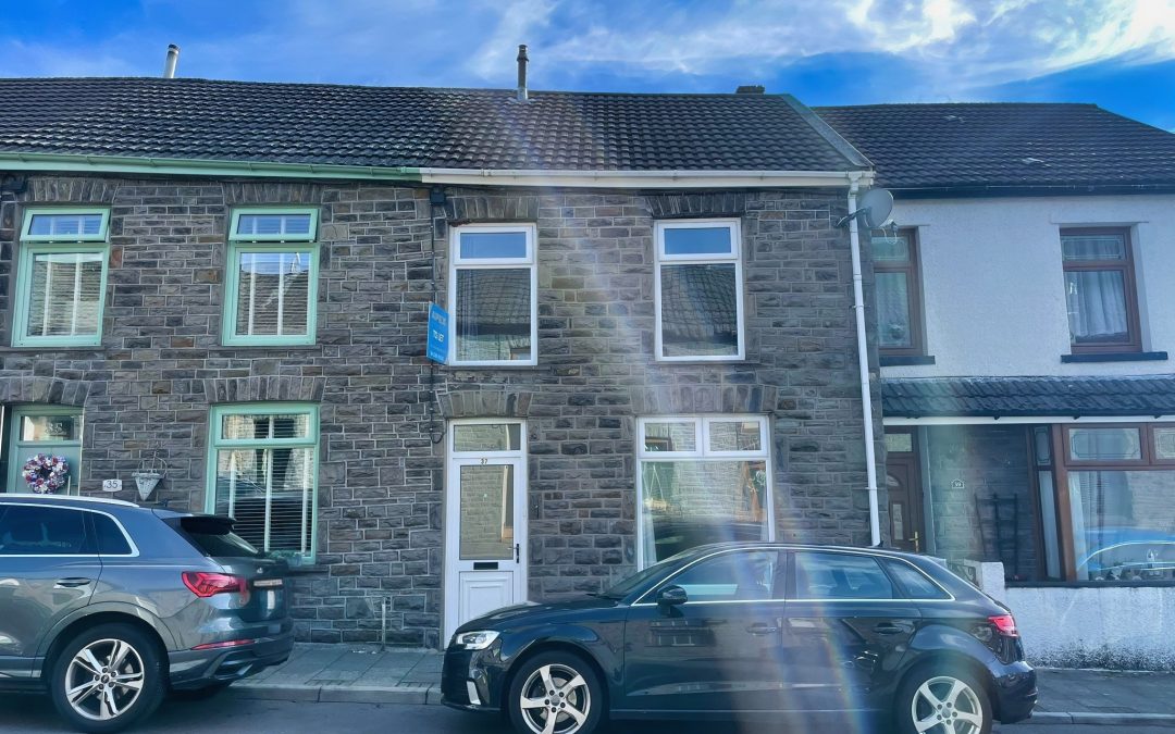 Crawshay Street, Pontypridd, CF37 3EF