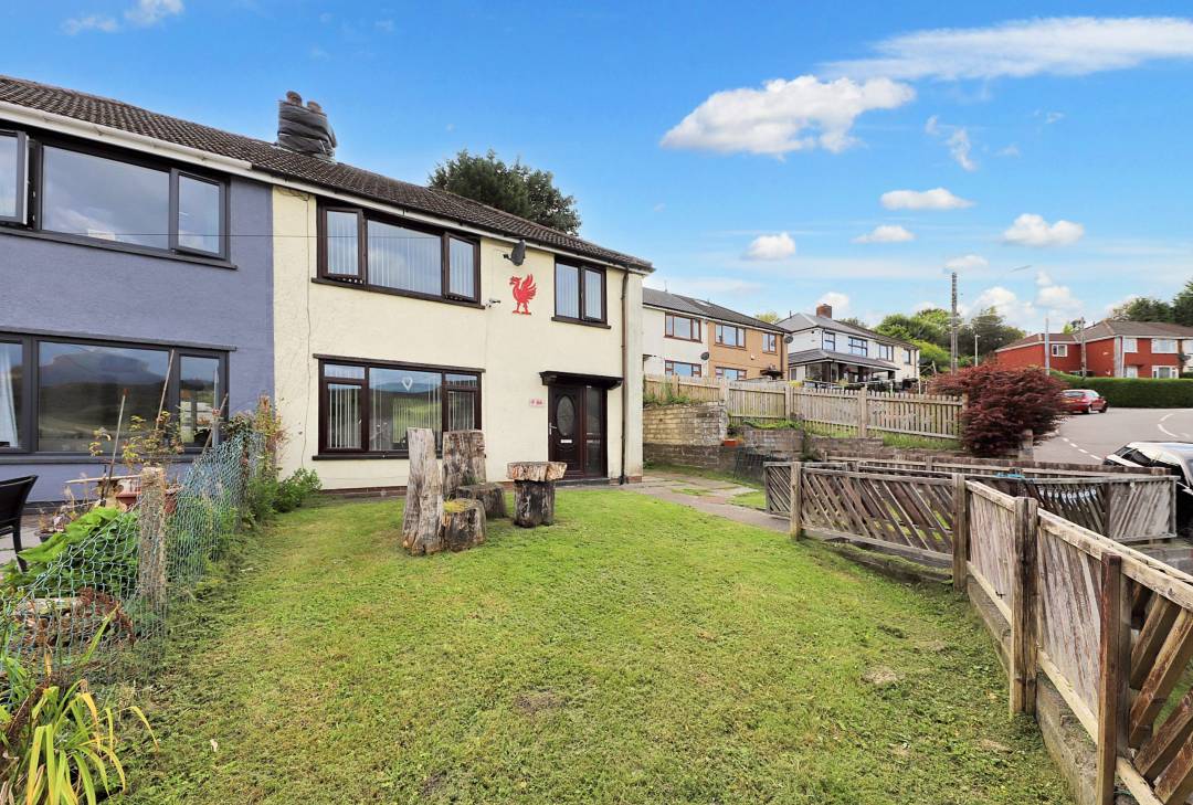 Glamorgan Street, Mountain Ash, Aberdare,   CF45 3RJ