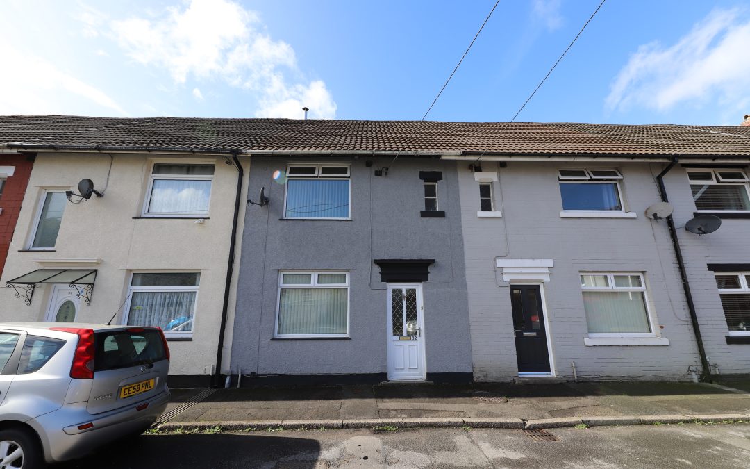 Pentre Street, Glynneath, SA115HA